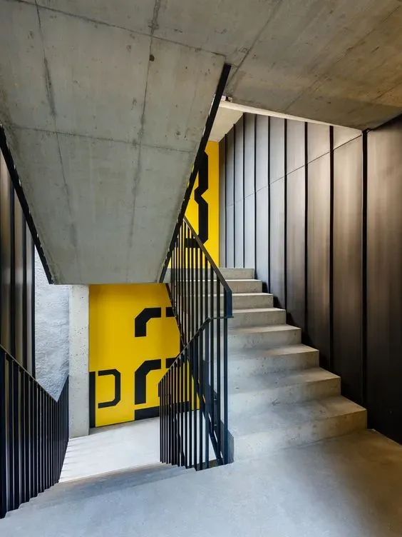 habillage murale cage d'escalier VIZYON